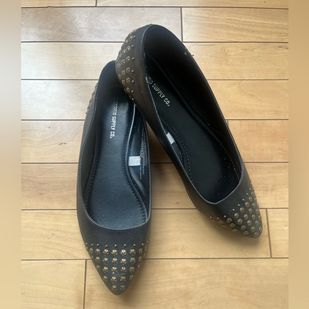 Mossimo Supply Co flats 6.5